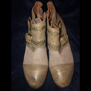 Women’s Lucky Brand Boots